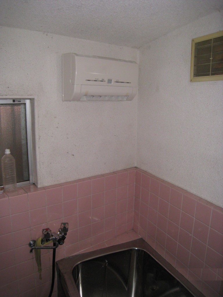 浴室温風機-1