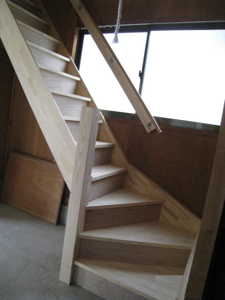 木階段.jpg-1
