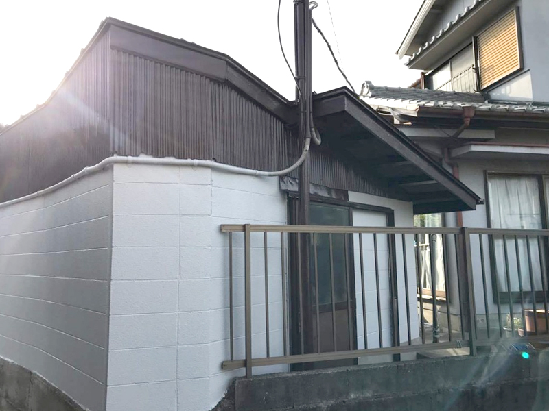 姫路市 匿名様邸 塀と車庫の塗装工事