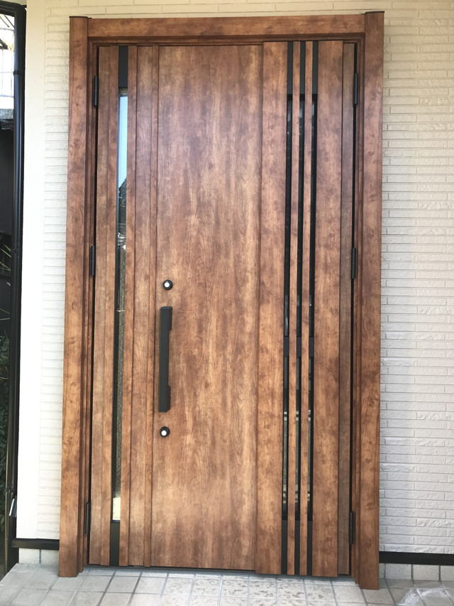 姫路市 Y様邸 玄関ドアと窓のカバー工法工事