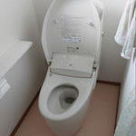 和式トイレから洋式トイレになってお掃除も簡単になりました！