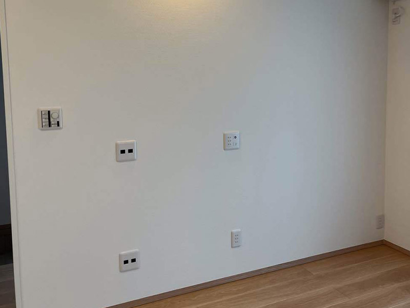 家の雰囲気に合った収納が増えました。01