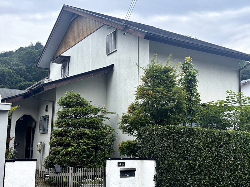 雨漏りが止まり、見た目も綺麗に。01