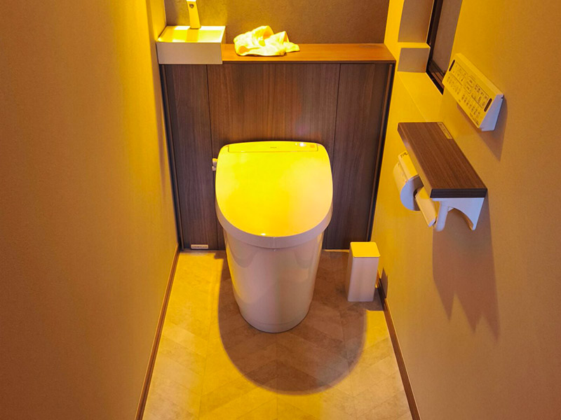 背面収納ですっきりしました